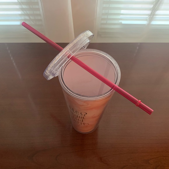 NWT Reusable Plastic Cup.  Pilates?  I thought you said pie & lattes. - Picture 4 of 5